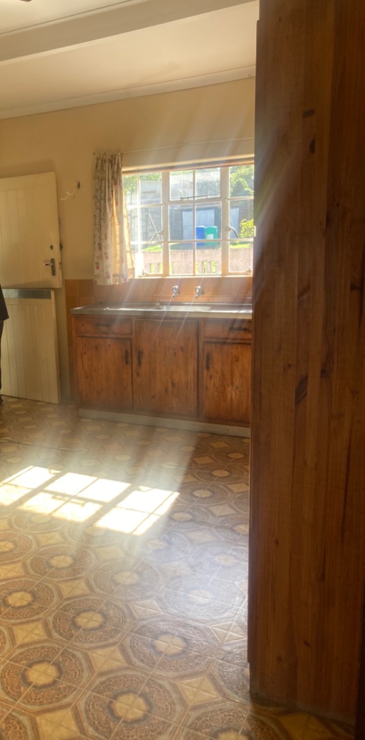 To Let  Bedroom Property for Rent in Cotswold Eastern Cape